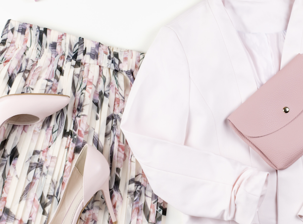 アラフォー婚活女性のファッション例