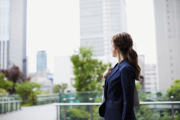 アラフォーキャリア女性が婚活では奥手でうまくいかない